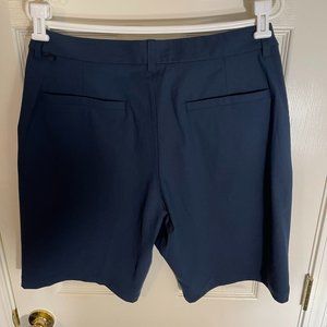 Lululemon Commission 10" inseam short size 34